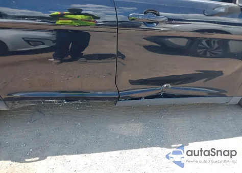 2018 Ford Taurus Limited z USA, uszkodzony, nr VIN 1FAHP2F86JG124179